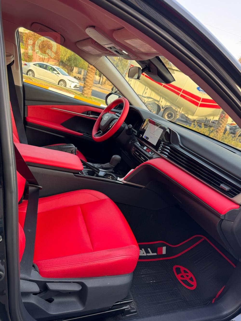 تۆیۆتا کامری